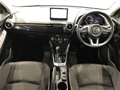 MAZDA2 15S PRO スマート