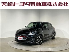 スズキ　スイフト ハイブリッド RS