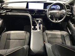 クラウン クロスオーバー Gアドバ