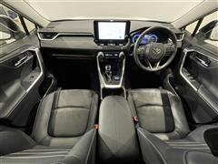 RAV4 ハイブリッドG