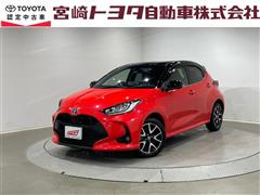 トヨタ ヤリス ハイブリッド Z