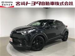 トヨタ C-HR G モード ネロ
