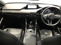 MAZDA3 FB 20S Lパッケー