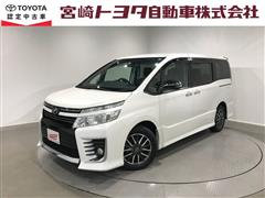 トヨタ　ヴォクシー ZS キラメキ