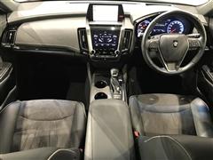 クラウン HV RS アドバンス