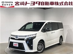 トヨタ ヴォクシー hv ZS キラメキ3