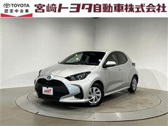 トヨタ ヤリス ハイブリッド X