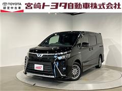 トヨタ ヴォクシー ハイブリッドZS