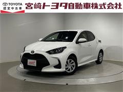トヨタ ヤリス ハイブリッド X
