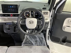 ムーヴキャンバス ストライプスG