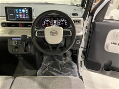 ムーヴキャンバス ストライプス G