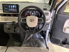 ムーヴキャンバス ストライプス G