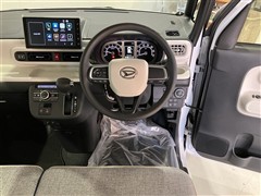 ムーヴキャンバス ストライプス G