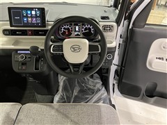 ムーヴキャンバス ストライプス G