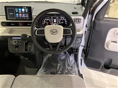 ムーヴキャンバスストライプスGt