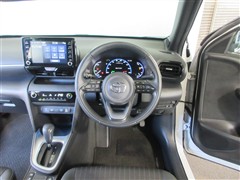 ヤリスクロス HV Z