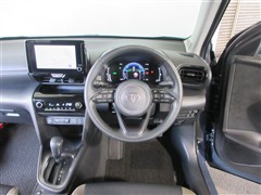 ヤリスクロス HV Z