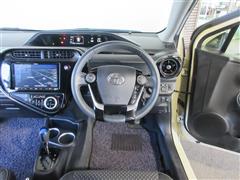 アクア クロスオーバー