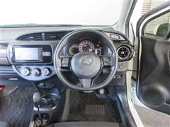 ヴィッツ F セーフティエディ3