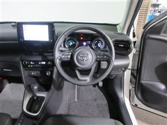 ヤリスクロス HV G