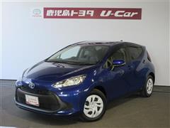 トヨタ アクア X