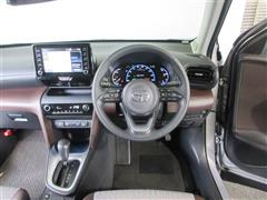 ヤリスクロス HV Z