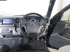 ハイエースVスーパーGLダークP2