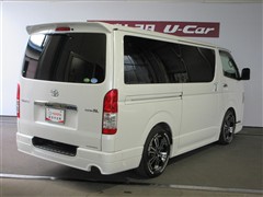 ハイエースV スーパーGLダークP2
