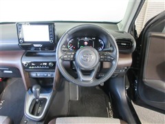 ヤリスクロス HV Z