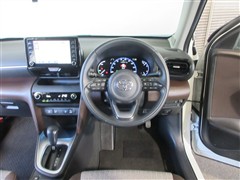 ヤリスクロス HV Z