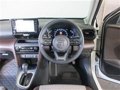 ヤリスクロス HV Z