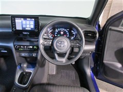 ヤリスクロス HV Z