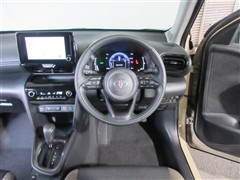 ヤリスクロス HV Z