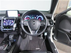 クラウンHV RS アドバンス