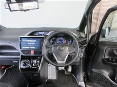 ヴォクシー HV ZS キラメキ3