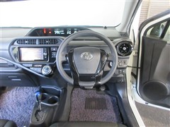 アクア S スタイルブラック