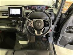 N-BOX カスタムG L ターボ