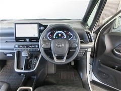 ヴォクシー HV S-Z