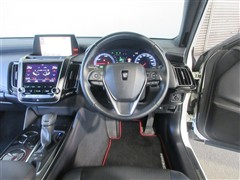 クラウンHV S スポーツスタイル