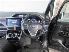 ヴォクシーHV ZS キラメキ