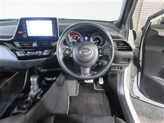 C-HR HV S GRスポーツ