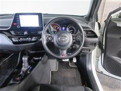 C-HR HV S GRスポーツ