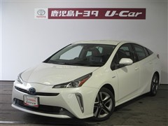 トヨタ プリウス A ツーリングセレクション