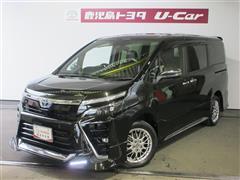 トヨタ ヴォクシー HV ZS キラメキ3