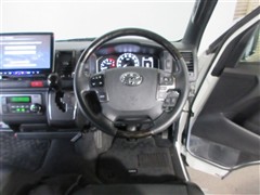 ハイエースVスーパーGLダークP2