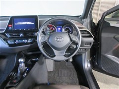 C-HR HV G