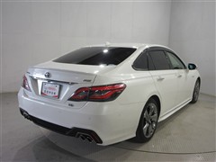 クラウン HV RS アドバンス