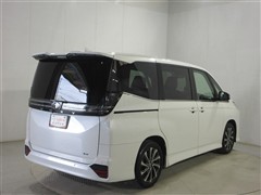 ヴォクシー HV S-Z