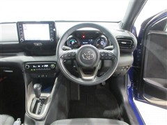 ヤリス HV Z