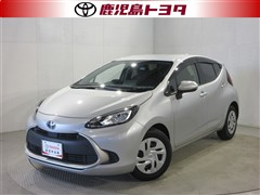 トヨタ アクア G